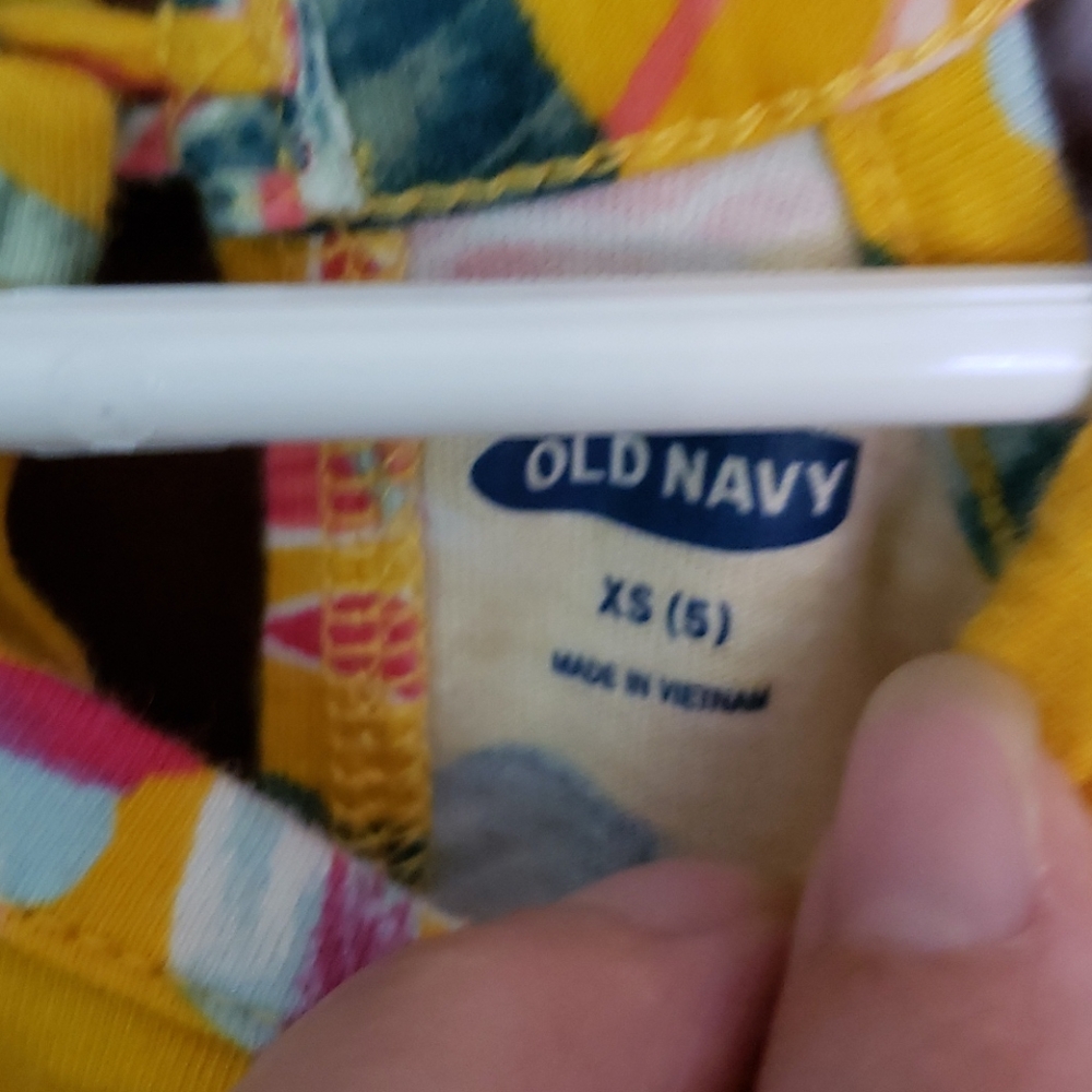 Girl's Old Navy Shorts Jumper - Picture 2 of 3